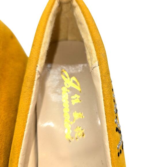 Women's 6 Flat Shoes Yellow Closed Toe Girl's Beaded - Picture 5 of 7